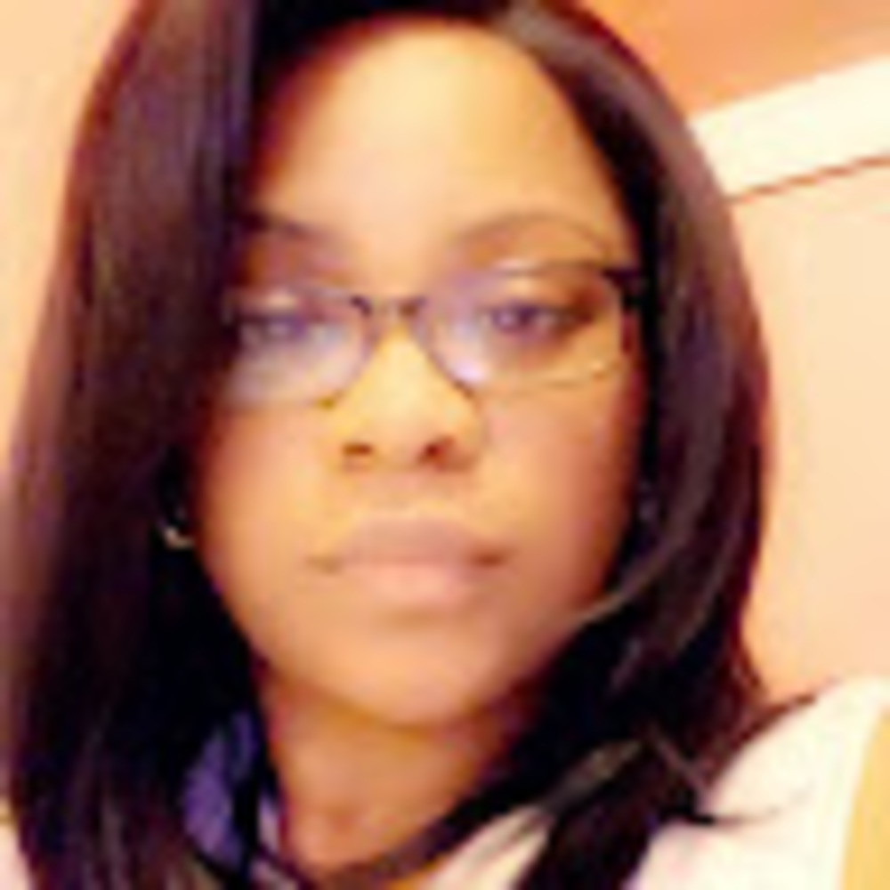 Meet your Posher, Valerie